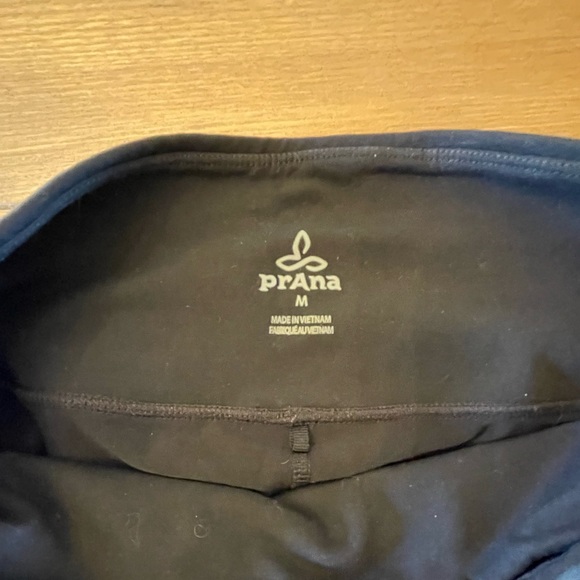 Prana Crop Leggings Sz M - Picture 3 of 3